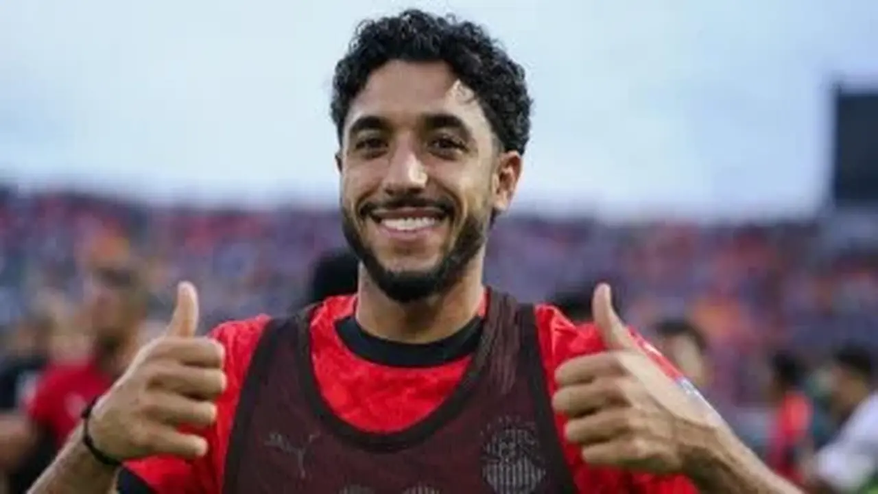 مصير عمر مرموش في ودية نيجيريا يتحدد خلال اجتماع جهاز المنتخب وتأثيره على التشكيلة الأساسية